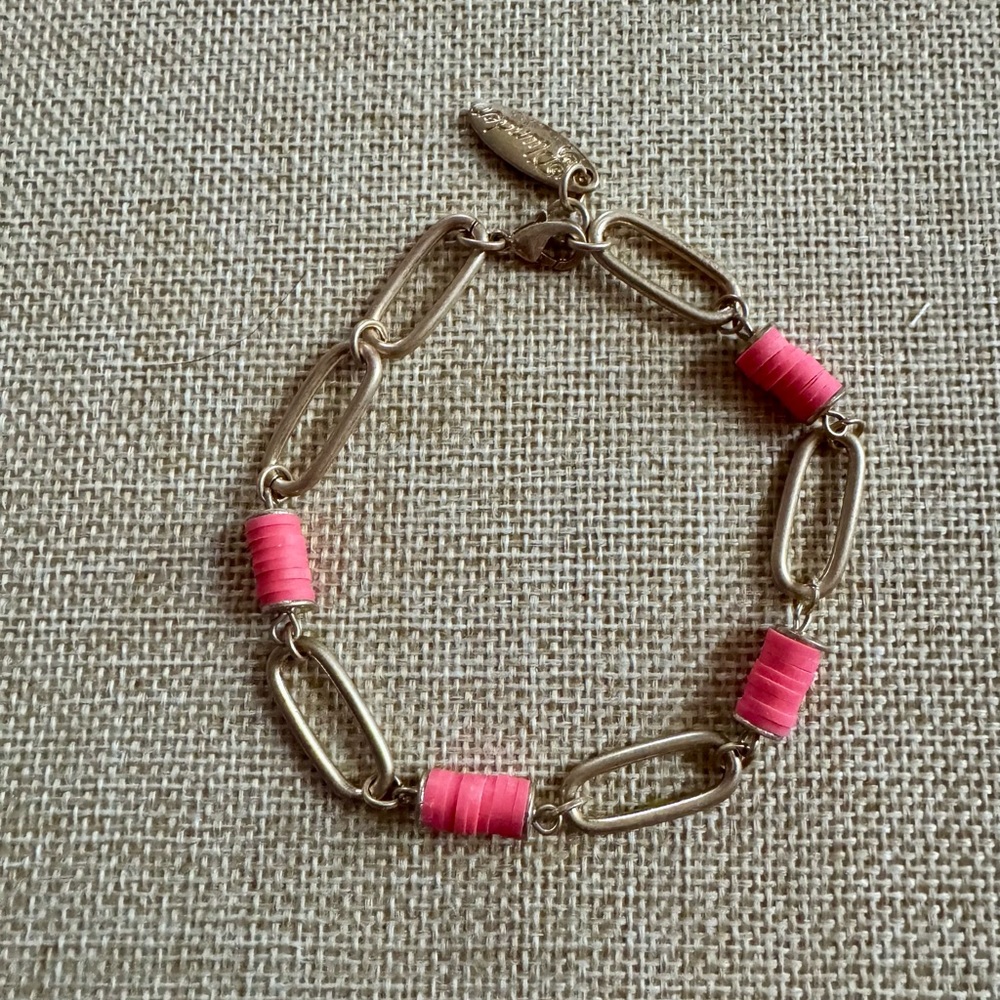 Plunder Coral Disk Bead and Gold Link Bracelet